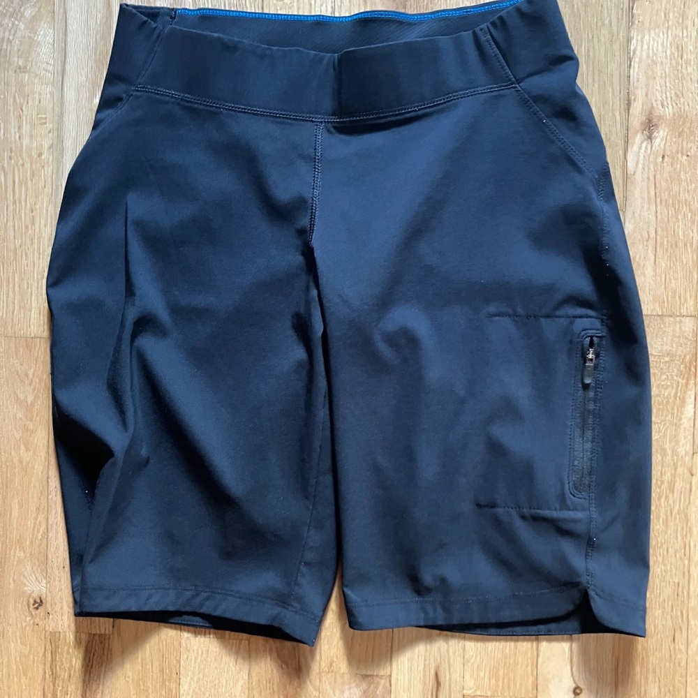 Columbia shorts
